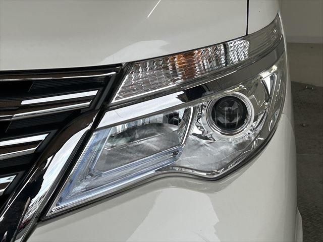 Nissan SERENA 2015-10 186302-8