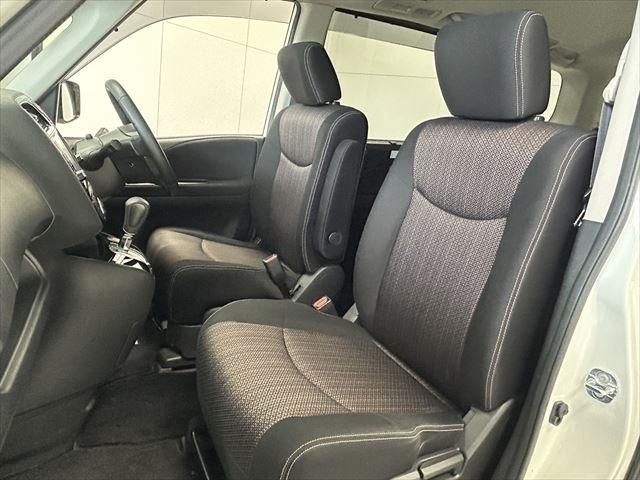 Nissan SERENA 2015-10 186302-22