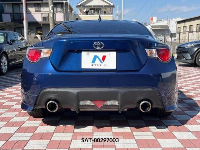 Toyota 86 2012-04 208912-15