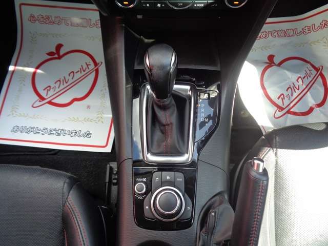 Mazda AXELA SPORT 2013-10 6158-11