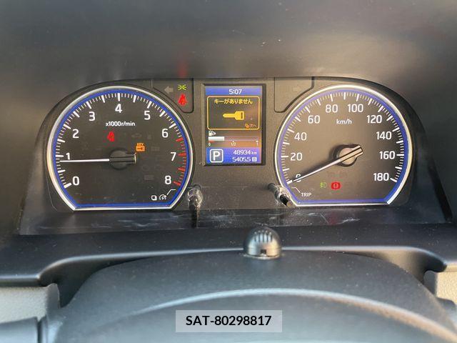 Nissan NV350 Caravan 2016-04 365576-19