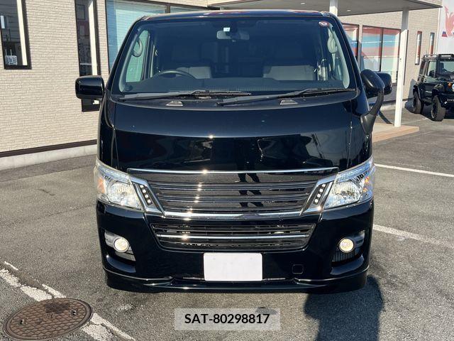 Nissan NV350 Caravan 2016-04 365576-1