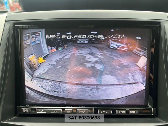 Toyota VOXY 2011-05 327847-10
