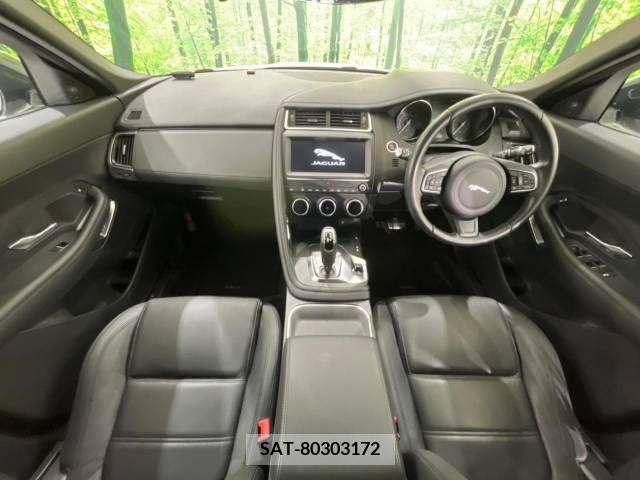 Jaguar E-PACE 2018-05 396917-2