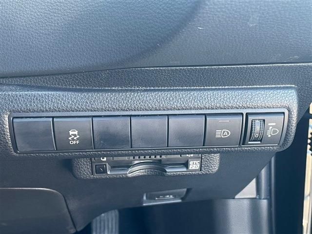 Toyota COROLLA TOURING 2020-04 14604-21