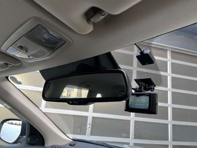 Mitsubishi OUTLANDER PHEV 2018-09 181338-7