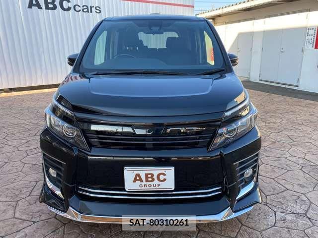 Toyota VOXY 2016-11 205562-4