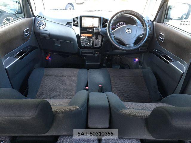 Nissan ROOX 2010-06 276194-4