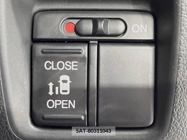 Honda N BOX CUSTOM 2012-11 328284-5