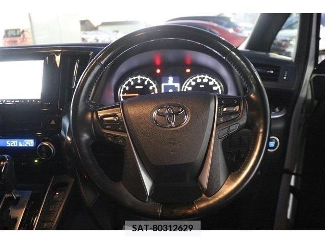 Toyota VELLFIRE 2017-12 212573-14