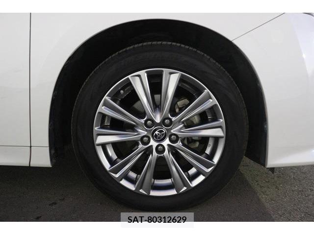 Toyota VELLFIRE 2017-12 212573-11