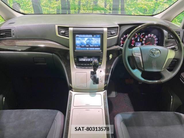 Toyota VELLFIRE 2013-03 369802-1