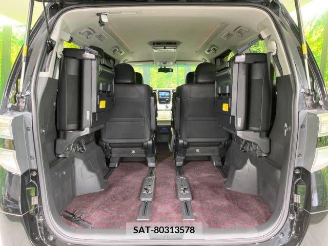 Toyota VELLFIRE 2013-03 369802-11