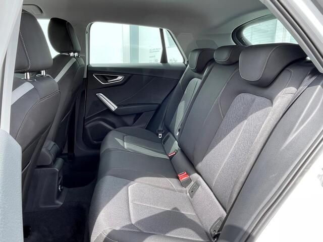 Audi Q2 2019-03 8850-13
