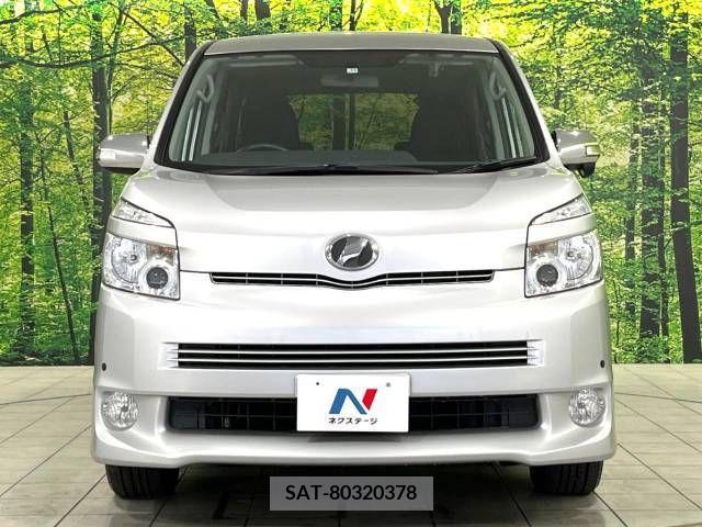 Toyota VOXY 2009-10 289292-14