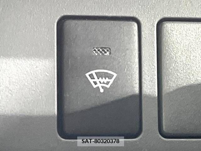 Toyota VOXY 2009-10 289292-5