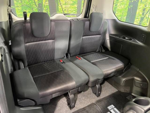 Nissan SERENA 2016-12 14192-10