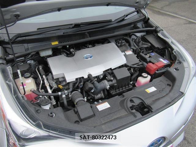 Toyota PRIUS 2015-12 281806-18