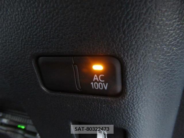 Toyota PRIUS 2015-12 281806-9