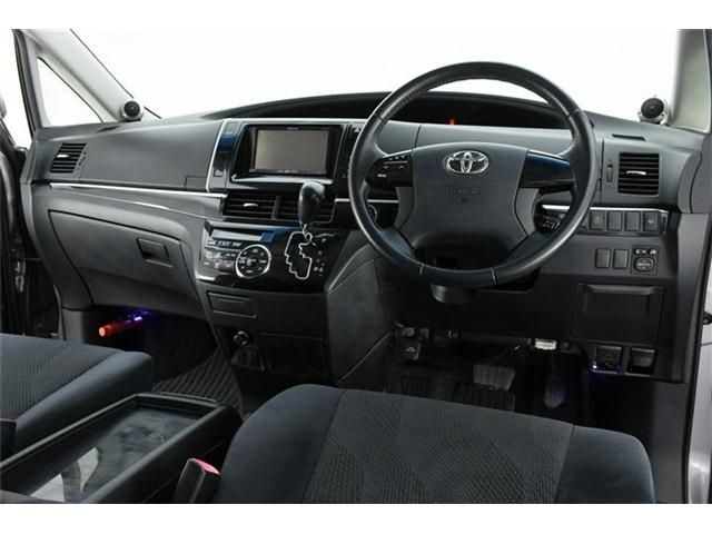 Toyota ESTIMA 2012-06 11687-7