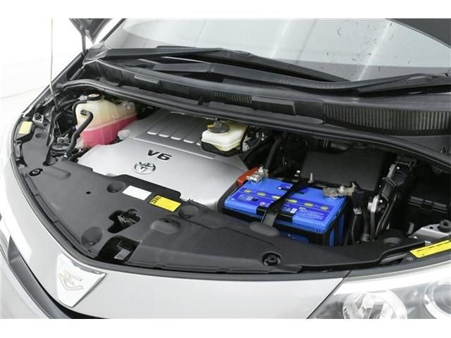 Toyota ESTIMA 2012-06 11687-19