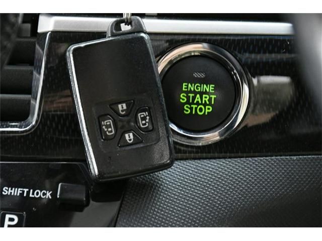Toyota ESTIMA 2012-06 11687-17