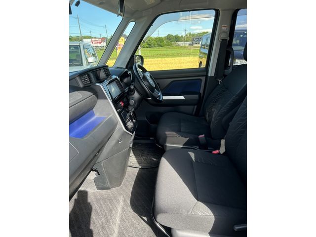Toyota ROOMY 2018-02 2857-8