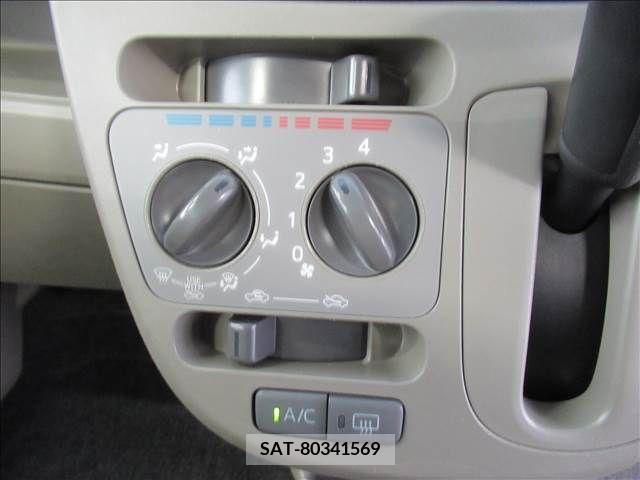 Daihatsu MOVE 2013-08 309238-10
