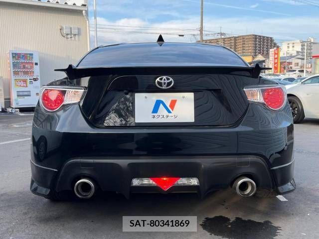Toyota 86 2012-05 209535-15