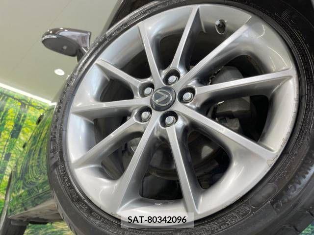 Lexus CT 2013-09 353901-13