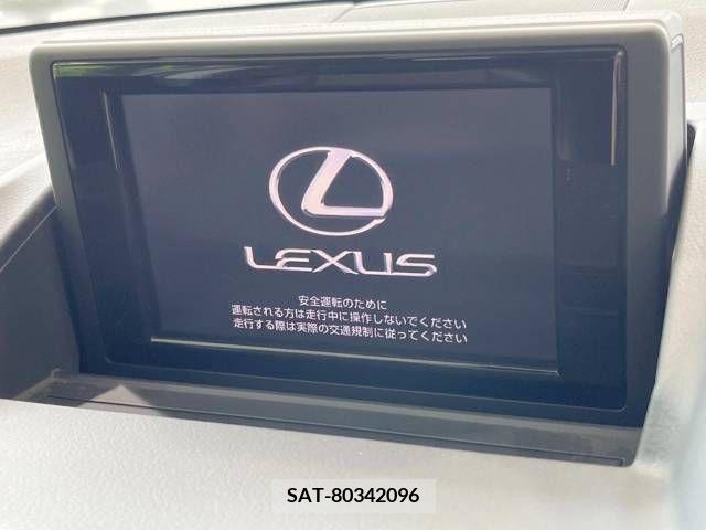 Lexus CT 2013-09 353901-3