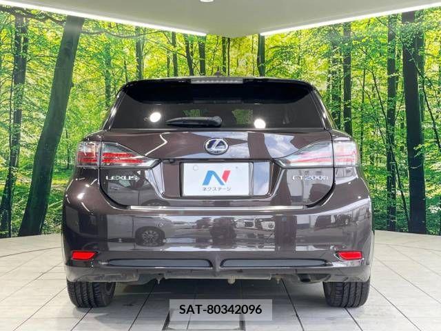 Lexus CT 2013-09 353901-15