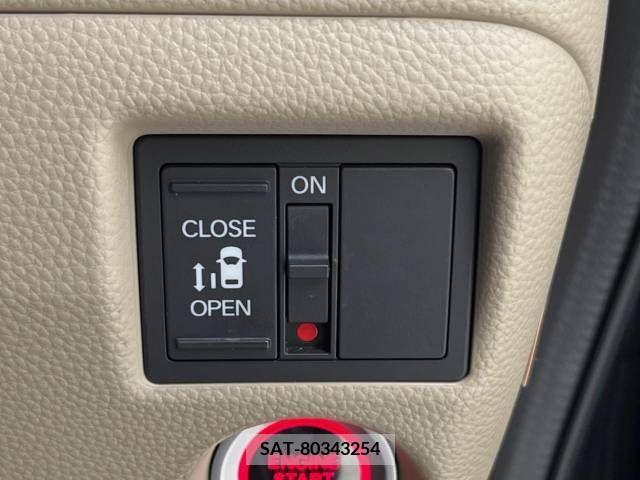 Honda N BOX 2019-07 364483-5