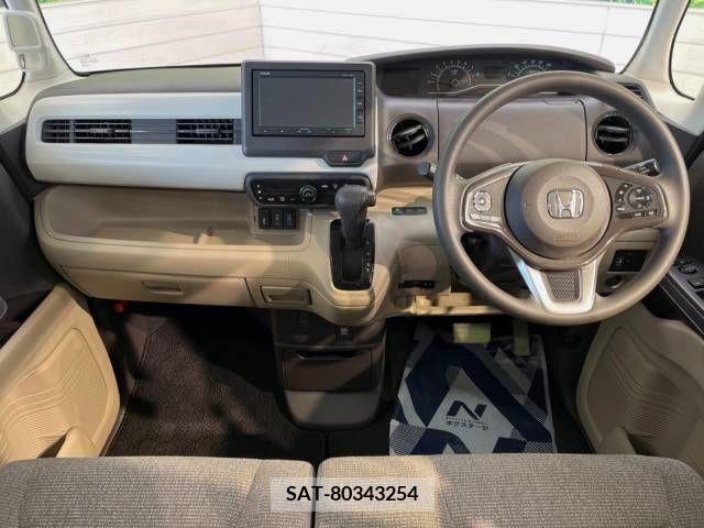 Honda N BOX 2019-07 364483-1