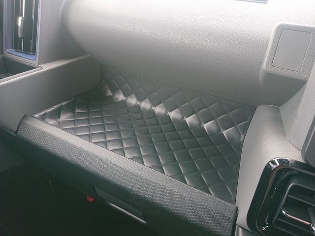Daihatsu TANTO CUSTOM 2019-10 21115-11