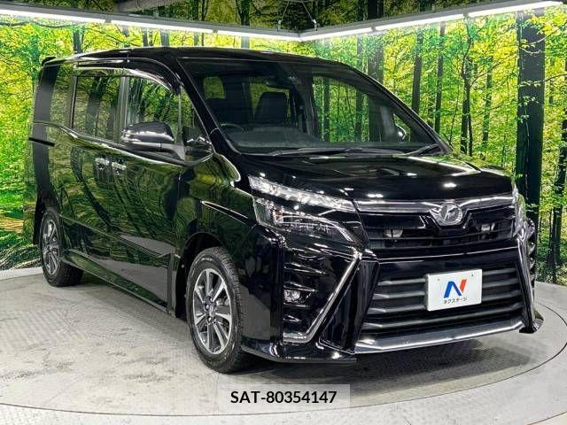 Toyota VOXY 2018-07 209513-16