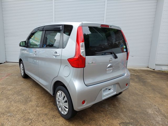 Nissan DAYZ 2018-05 5809-8