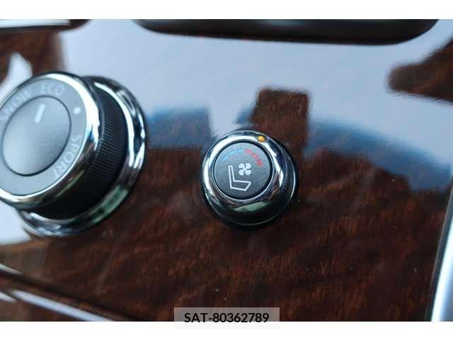 Nissan FUGA 2019-02 270719-14