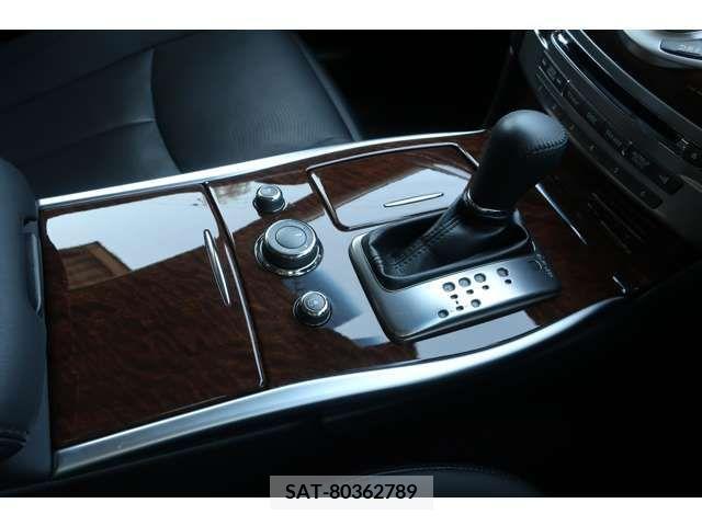 Nissan FUGA 2019-02 270719-10