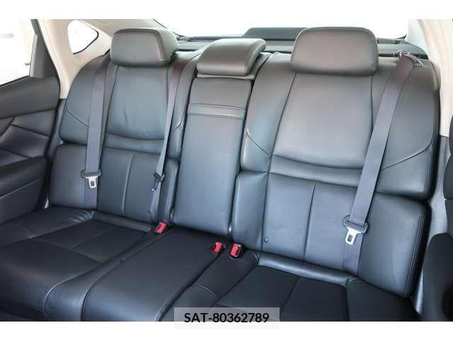 Nissan FUGA 2019-02 270719-6