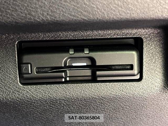 Nissan KICKS 2022-09 274082-7