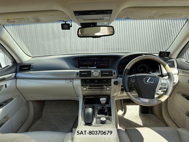 Lexus LS 2013-03 202226-1