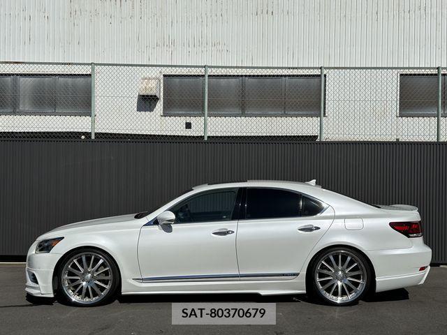 Lexus LS 2013-03 202226-6