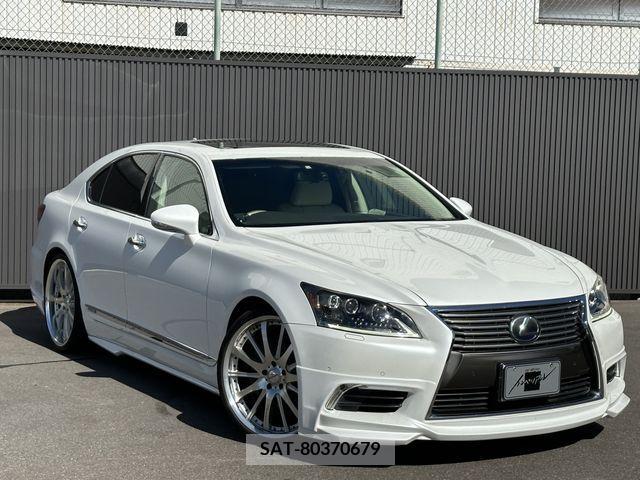 Lexus LS 2013-03 202226-7