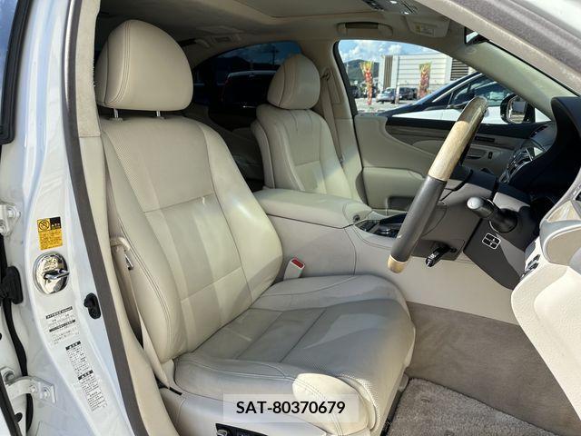 Lexus LS 2013-03 202226-10