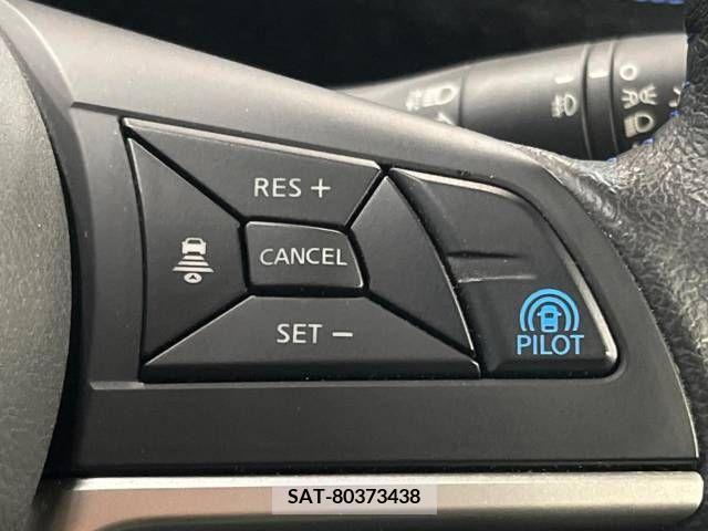 Nissan SERENA 2018-06 215303-5
