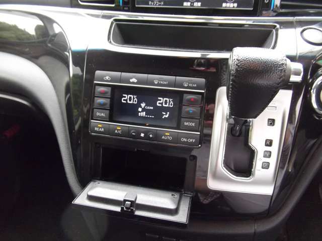 Nissan ELGRAND 2017-07 5344-16