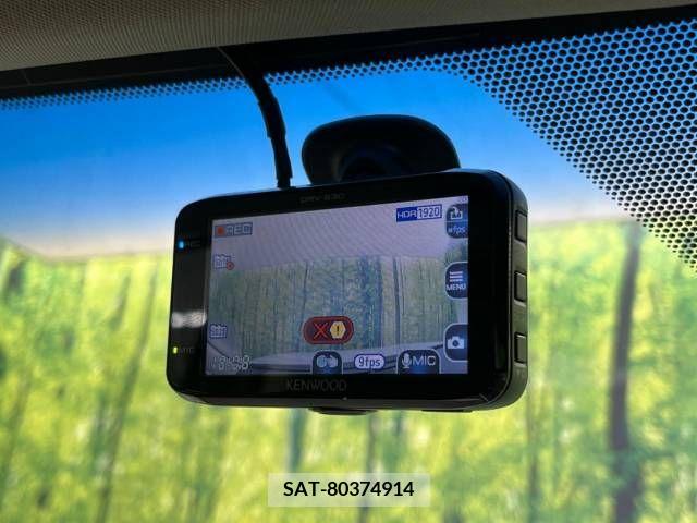 Lexus NX 2016-06 236075-7