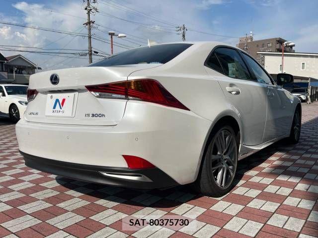 Lexus IS 2017-08 397100-17