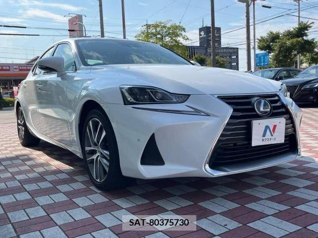 Lexus IS 2017-08 397100-16